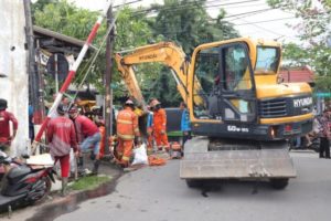 Pemkot Minta Warga Tak Dirikan Bangunan Permanen di Atas Saluran