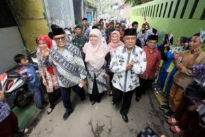 Sehari Bersama Mang Oded di Atasnaanyar, Dari Matahari, Rutilahu, Hingga Sablon