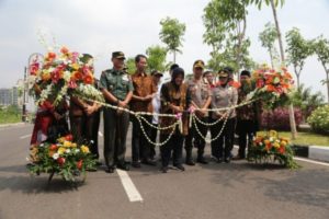 Resmikan Jalan Merr Gunung Anyar, Wali Kota Risma: Ini Akses untuk Beribadah!