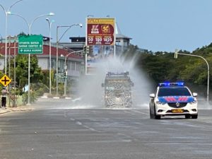 Hari ini, Patroli Gabungan Sampaikan Maklumat Kapolri dan Physical Distancing pada Kerumunan Masyarakat