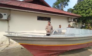 Tekong dan 22 TKI Ilegal Diamankan Polsek Nongsa di Perairan Pulau Putri