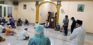 Gugus Tugas Temukan 4 Masjid di Bengkong Masih Gelar Salat Berjamaah