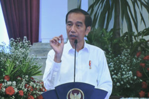 Tren Aktivitas Ekspor Naik, Jokowi: Momentum Ini Jangan Dilewatkan