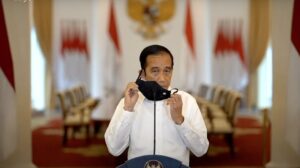 Jokowi Soal Mensos Tersangka: Saya Tak Akan Lindungi Koruptor