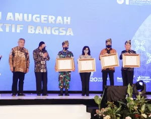 Wisata Camp Vietnam Batam Resmi Terima Anugerah Memori Kolektif Bangsa