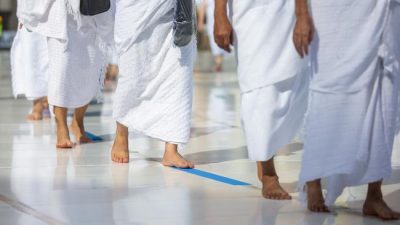 Arab Saudi Izinkan Umrah Hanya Pakai Visa Turis