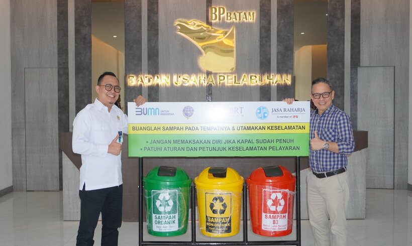 Jasa Raharja Kepri Serahkan 10 Unit Tempat Sampah Ke Badan Usaha ...