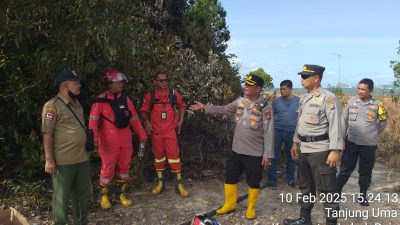 Bukit Cinta Tiban Indah Terbakar, Kapolsek Sekupang Minta Warga Lebih Peduli Lingkungan