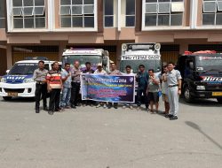 Ditlantas Polda dan Jasa Raharja Kepri Gelar Obrolan Santai Bersama Driver Truk Wilayah Nongsa Kota Batam
