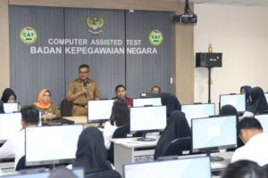 Beri Arahan Peserta Tes CPNS, Jefridin Ingatkan Tak Tergiur Iming-iming Lulus