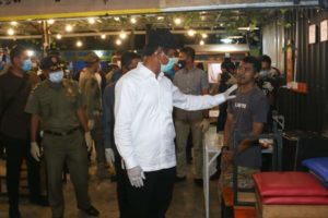 Rudi Pimpin Patroli Malam: Harus Tegas, Waktu Kita Tinggal Tiga Minggu!