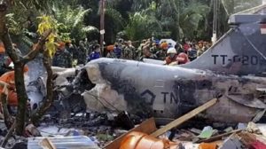 Jet Tempur Jatuh di Riau, Kursi Lontar Pilot Timpa Rumah