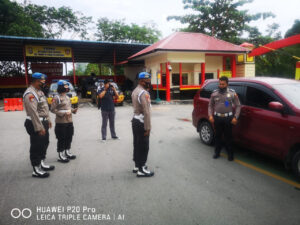 Propam Polresta Barelang Tindak Personil Jika Tidak Menggunakan Masker