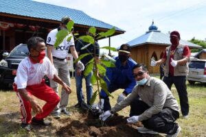 Bupati Natuna Hadiri Peringatan Hari Bersih Dunia di Geosite Geopark Wisata Batu Kasah