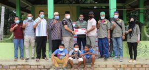 Syamsul Kembali Salurkan Sembako Bantuan Konjen Tiongkok