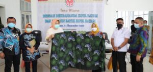 Temu Wicara Dekranasda Kota Batam dan Pengrajin Batik Kota Batam dengan Dekranasda Kabupaten Karimun Siap Kembangkan Batik di Kepri