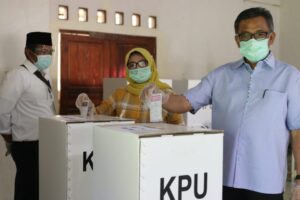 Sekda Tunaikan Hak Pilih, Apresiasi Penerapan Protokol Kesehatan