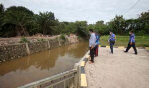 Rudi Cek Penyebab Banjir Simpang Kabil, Ini yang Akan Dilakukan