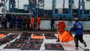 Di Hari Keenam, Tim Pencari Sriwijaya Air Kumpulkan 98 Kantong Jenazah