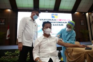 Kepala BP Batam Muhammad Rudi telah Divaksin