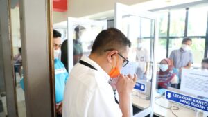 Kepala Otban Tinjau Kesiapan Bandara Hang Nadim Batam untuk Gunakan GeNose