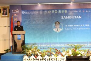 Gubenur Ansar Dorong Digitalisasi Transaki di Kepri