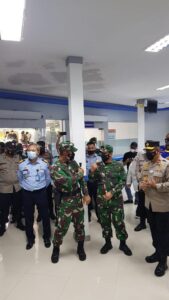 Kapolresta Barelang dan Dandim 0316/Batam Cek Posko Terpadu PMI dari Luar Negeri di Pelabuhan Batam Center