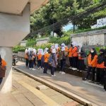 Demo Aturan JHT, Puluhan Kader Partai Buruh Tiba di Kemenaker