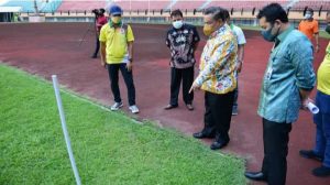 Sekda SF Hariyanto Tinjau Kondisi Stadion Utama Riau