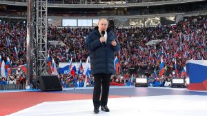 Dihujani Sanksi Barat, Warga Rusia Bersatu di Belakang Putin
