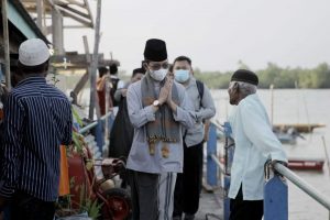 Safari Ramadhan ke Kampung Cengkui Bulang, Amsakar Disambut Hangat Warga