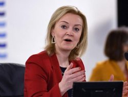 Menlu Inggris Liz Truss Ikut Nyalon Jadi PM Pengganti Boris Johnson