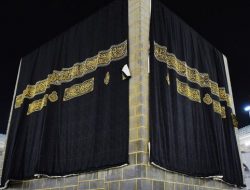 Pertama Kali Kiswah Ka’bah Diganti per 1 Muharam, Bukan 9 Zulhijah