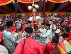 Ratusan Ribu Mata Saksikan Puncak PHTB 2022, Ketua IWMR Kota Pekanbaru Turut Hadiri Acara