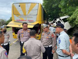 Jasa Raharja Jamin Seluruh Korban Tabrakan Bus Surabaya Indah dan Travel Pancasari di Sumbawa Barat