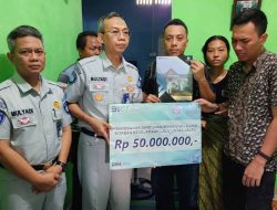 Cepat Tanggap, Kurang Dari 1 Hari Jasa Raharja Kepri Santuni Korban Meninggal Dunia Kecelakaan Dekat Perum Sei Daun Batam