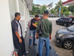 Polsek Bengkong Kontrol 2 SPBU Untuk Menghindari Kecurangan Takaran ke Masyarakat