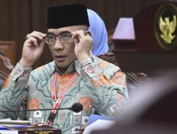 KPU Berubah Sikap: Caleg Terpilih Harus Mundur Jika Maju Pilkada 2024