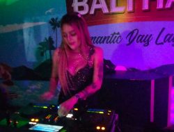 Dj Tia Gazer Tampil Kedua Kali di Golden Beach Bengkong, Sebut Pengunjungnya Luar Biasa