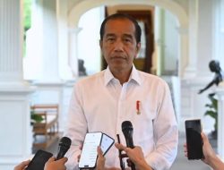 Jokowi: Semua Data yang Kita Miliki Harus Di-back Up