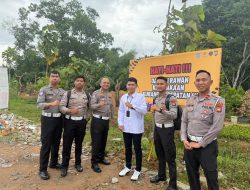Jasa Raharja Kepri Pasang Spanduk Himbauan di Titik Rawan Kecelakaan Sebagai Tindak Lanjut Program FKLL Wilayah Kepri