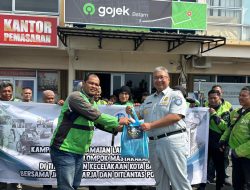 Ditlantas Polda Menyapa Bersama Jasa Raharja Kepri, Driver Gojek Batam Terima Pemeriksaan Kesehatan Gratis dan Bansos