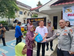 Sambut Ramadan 1447 H, Polsek Sekupang dan Hopeng Grup Salurkan 100 Paket Sembako